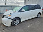 Toyota Sienna 2015