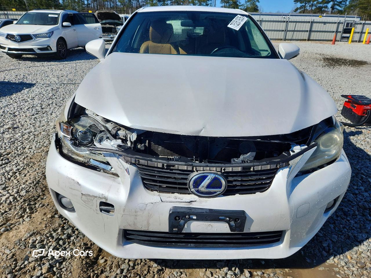 Lexus CT 2011