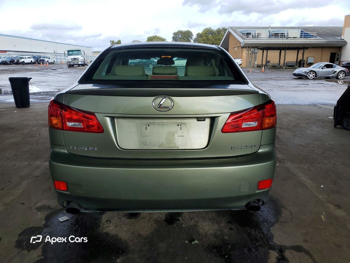 Lexus IS 2006