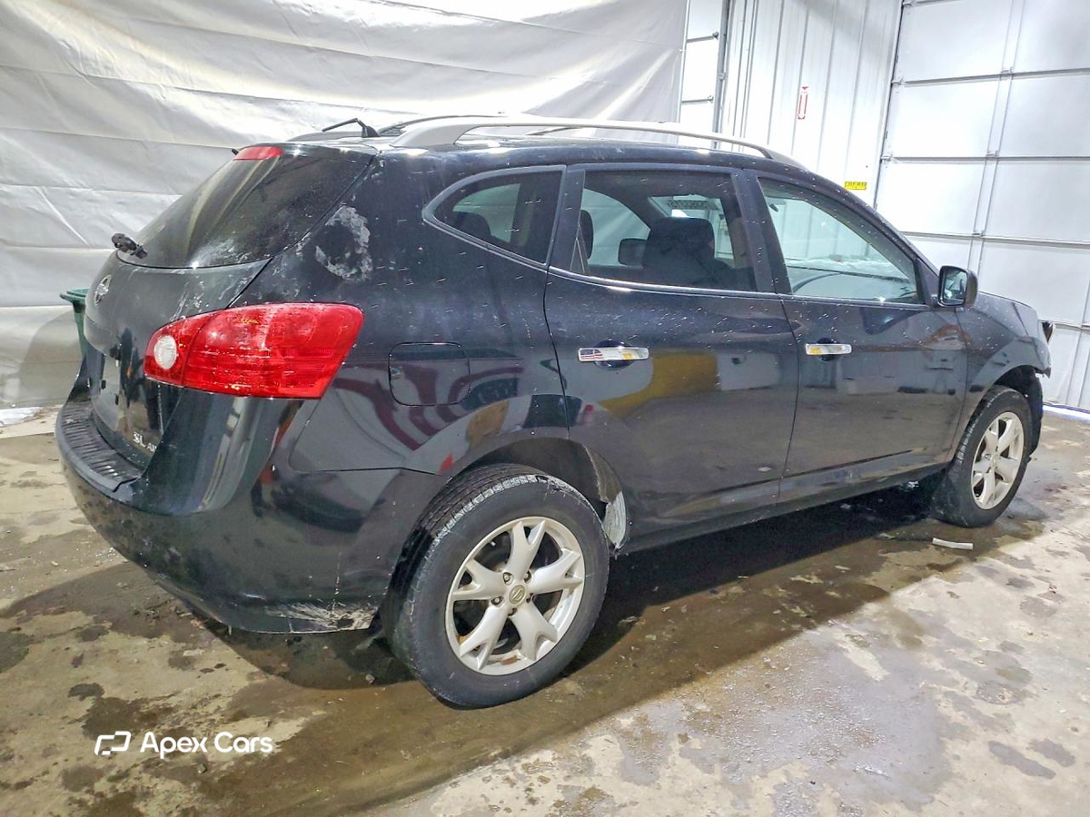 Nissan Rogue 2010