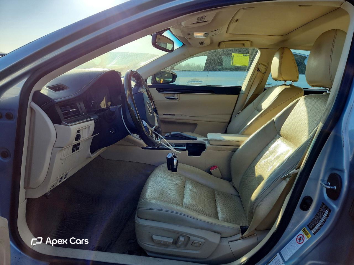 Lexus ES 2013