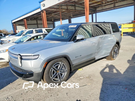Rivian R1S 2026 - Image 1 of 14