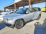 Rivian R1S 2026