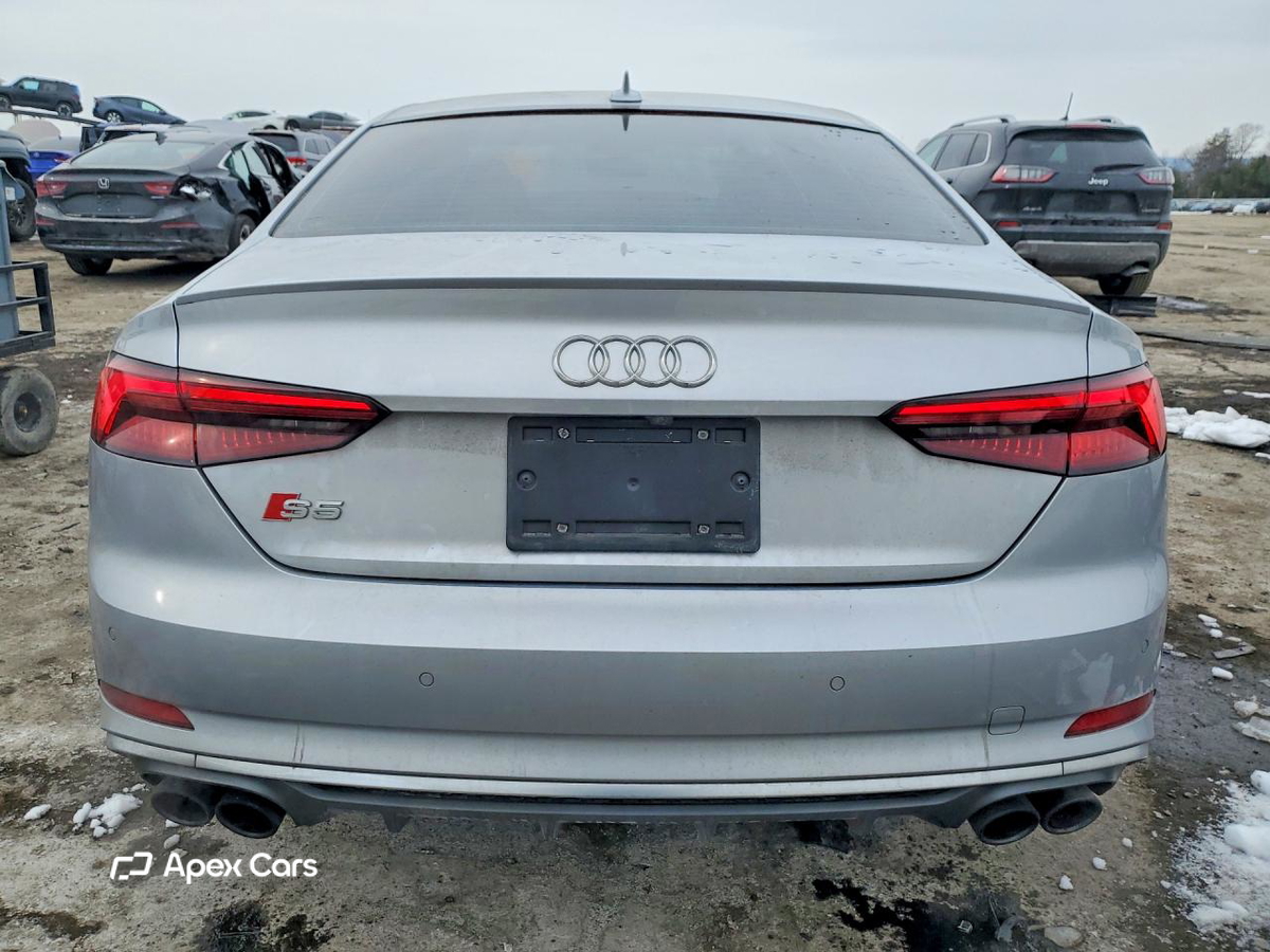 Audi RS5 2018