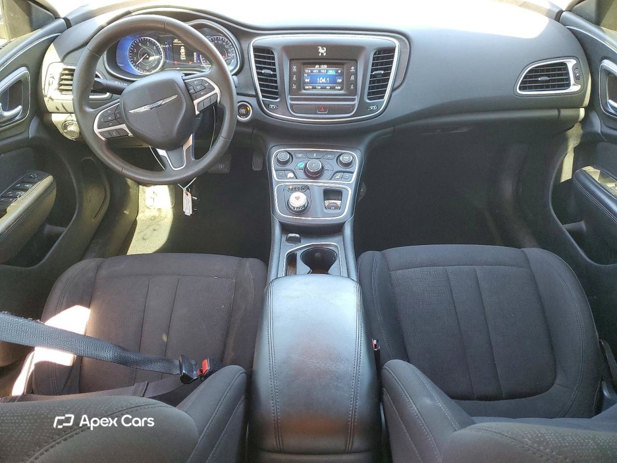 Chrysler 200 2015
