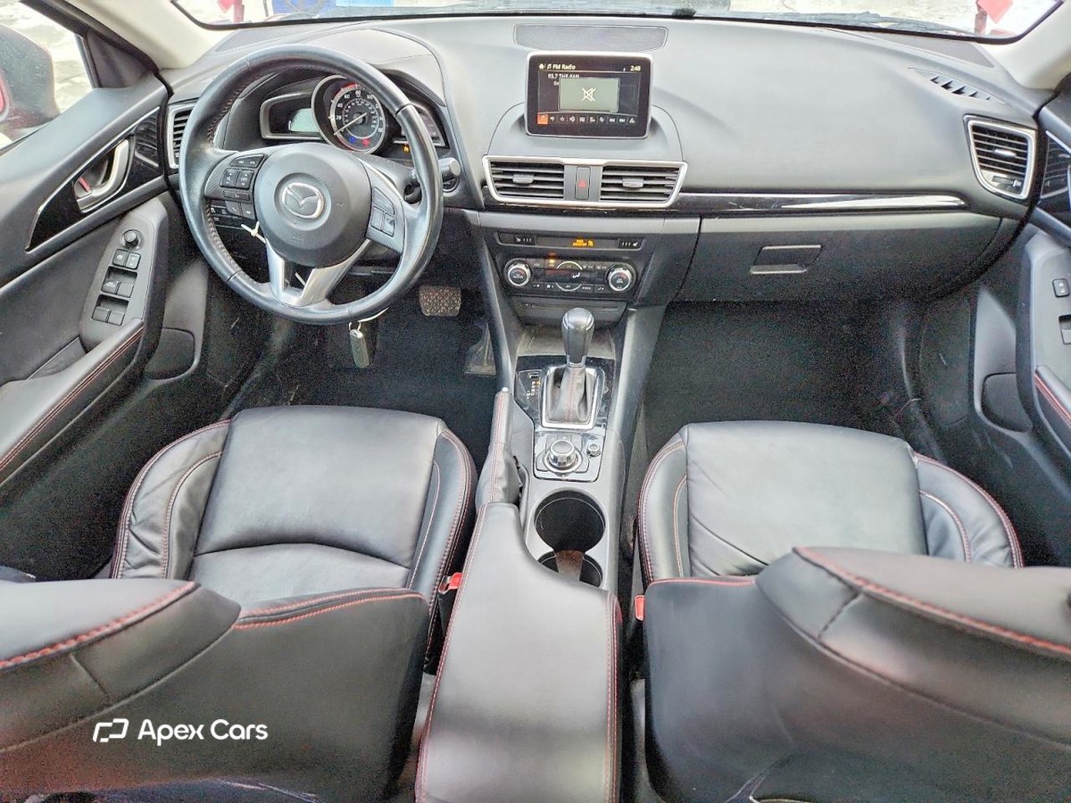 Mazda 3 2015