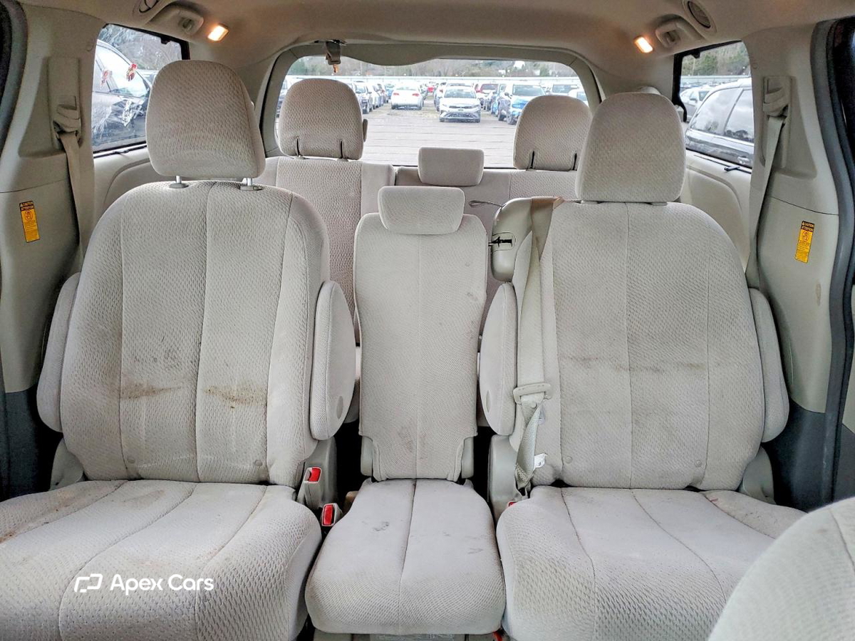 Toyota Sienna 2014