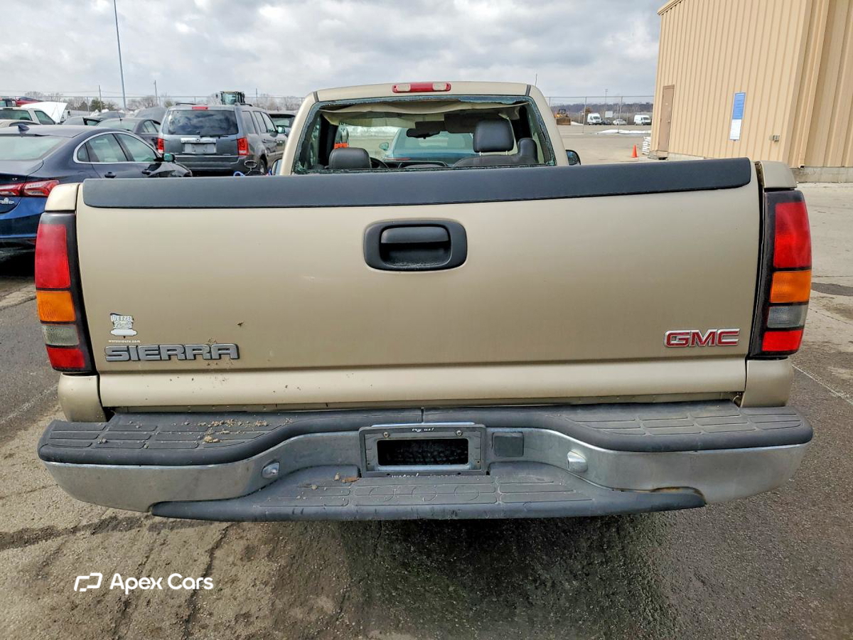 GMC Sierra 2005