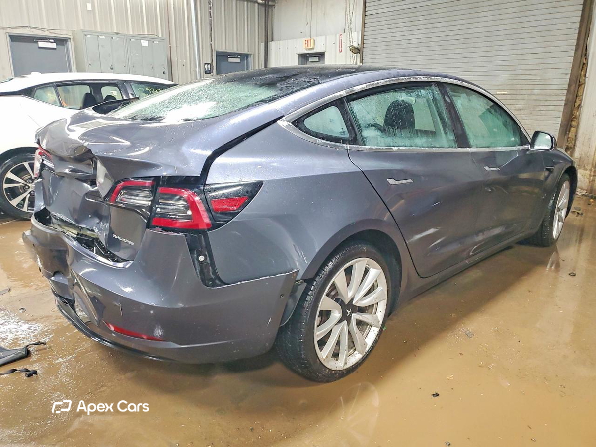 Tesla Model 3 2018