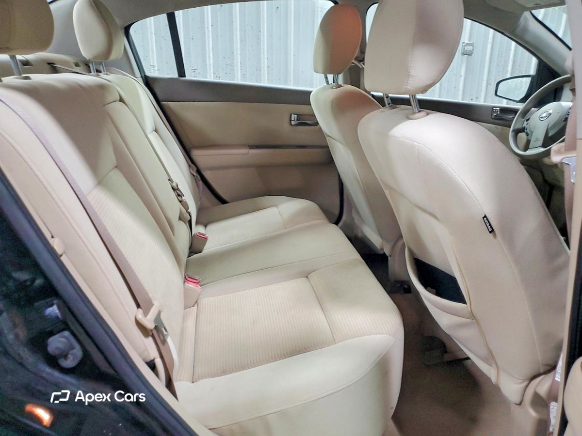 Nissan Sentra 2012