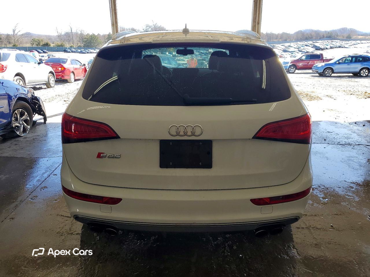 Audi SQ5 2015