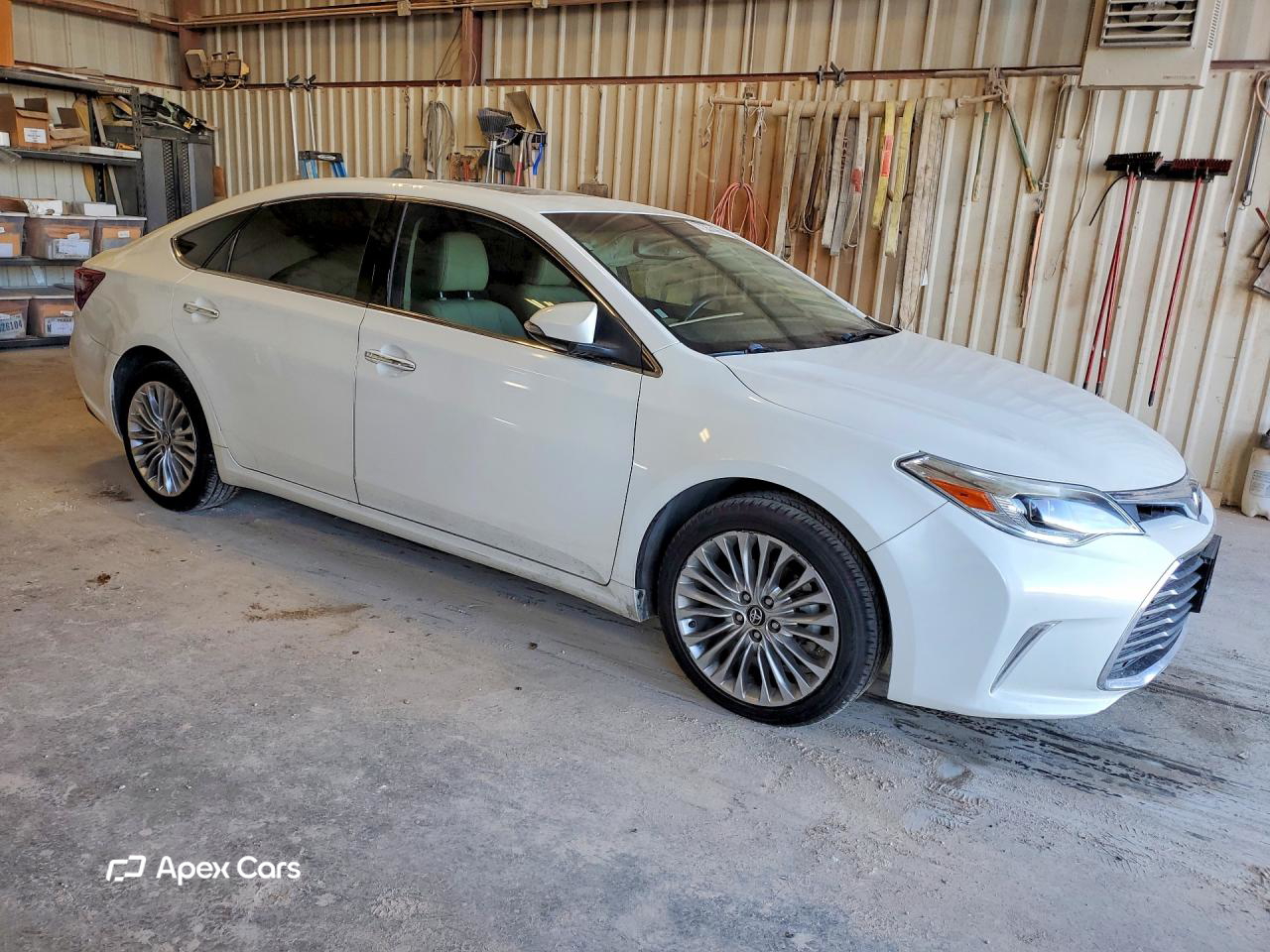 Toyota Avalon 2017