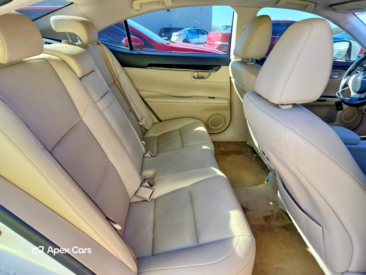 Lexus ES 2013