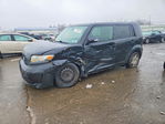 Toyota  2010