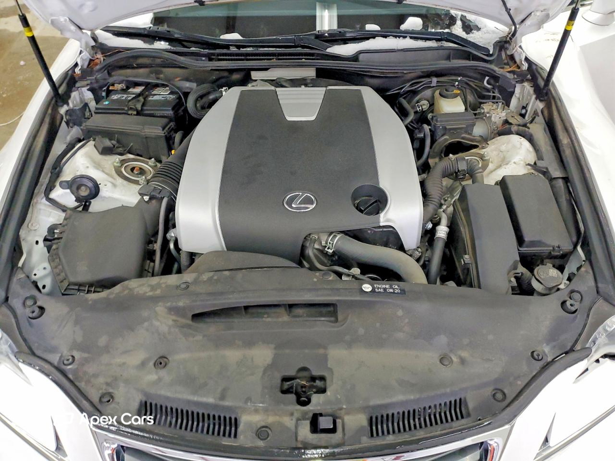 Lexus IS 2016