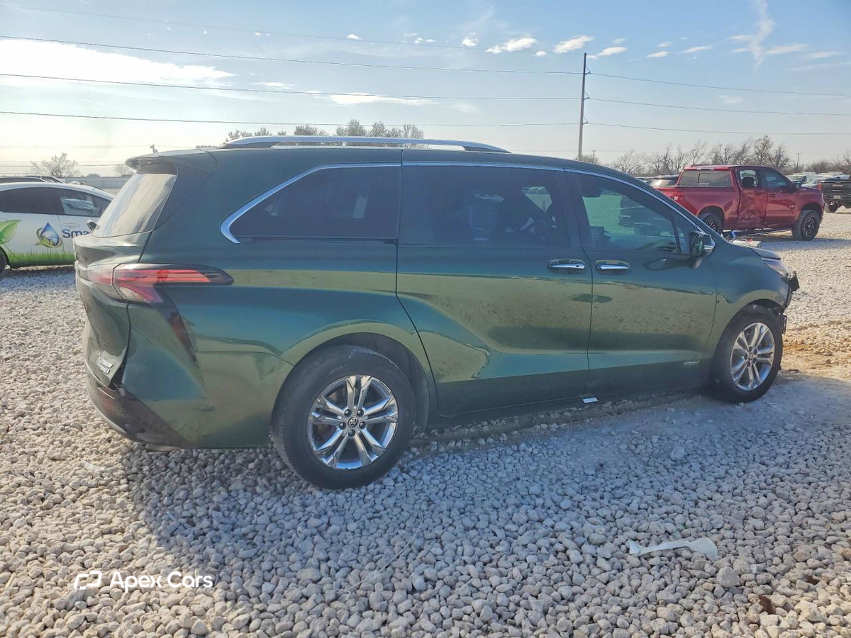 Toyota Sienna 2021