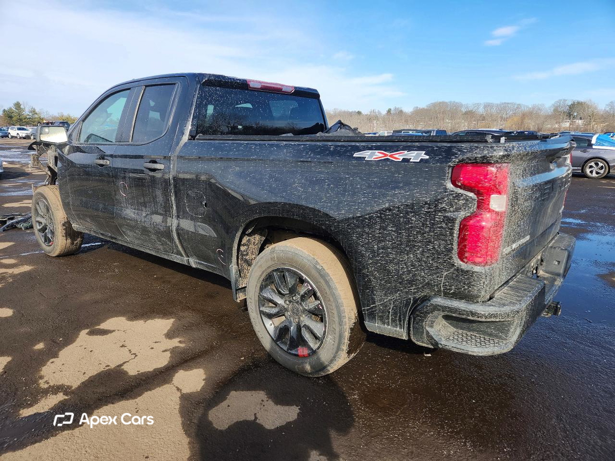 Chevrolet Silverado 2021