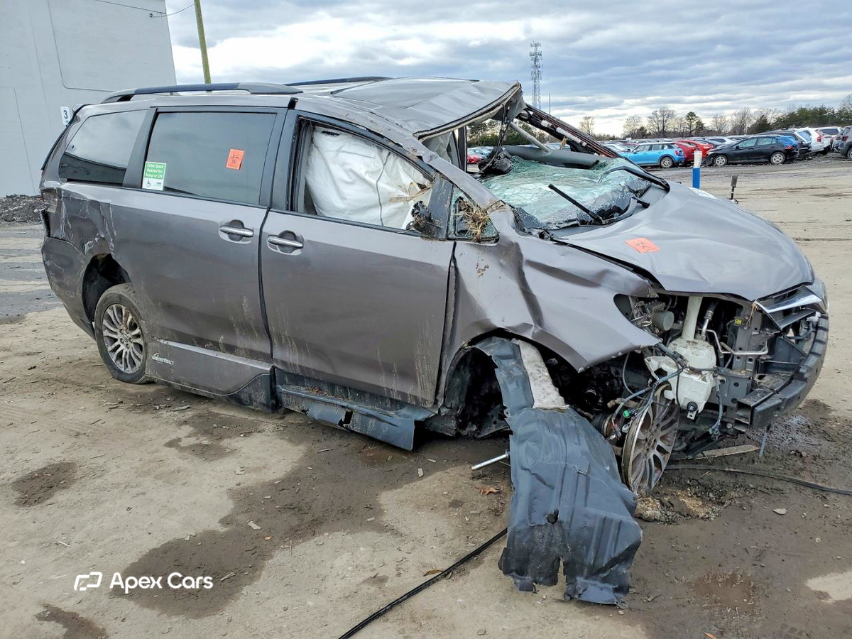 Toyota Sienna 2018