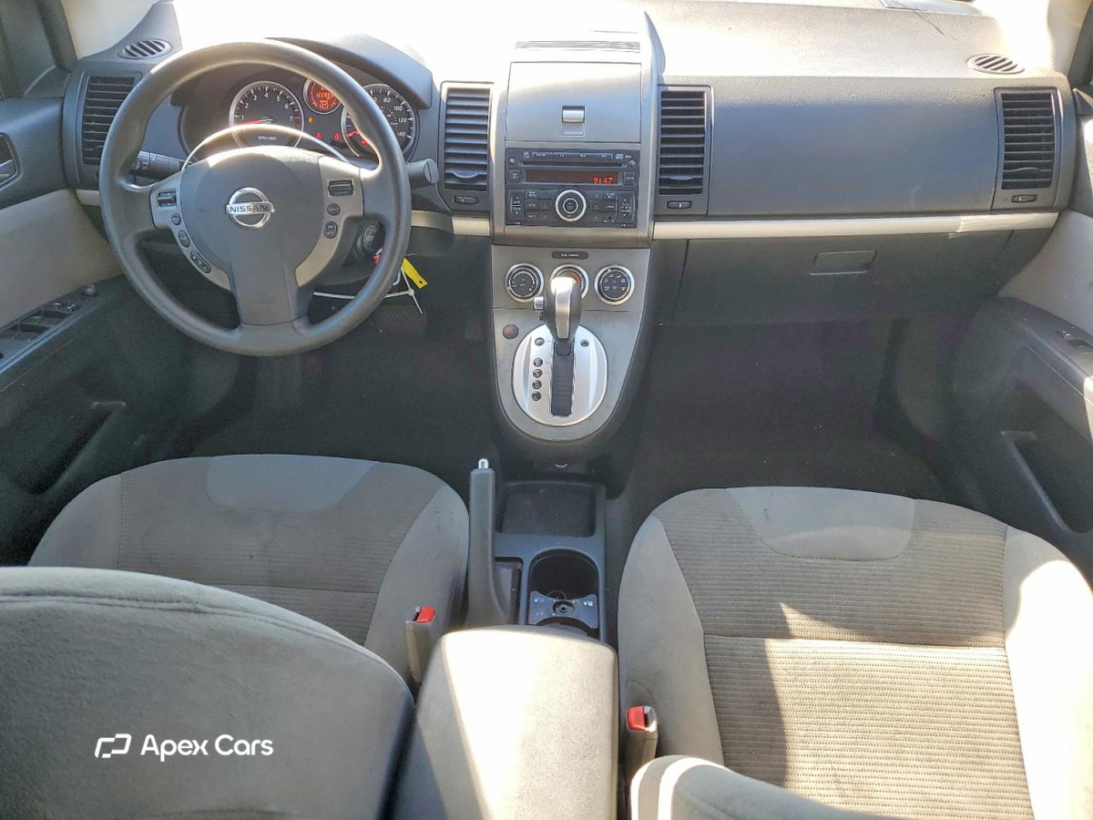 Nissan Sentra 2010