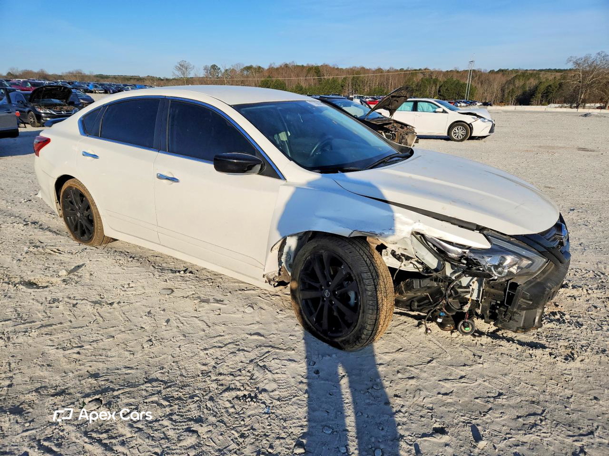 Nissan Altima 2018