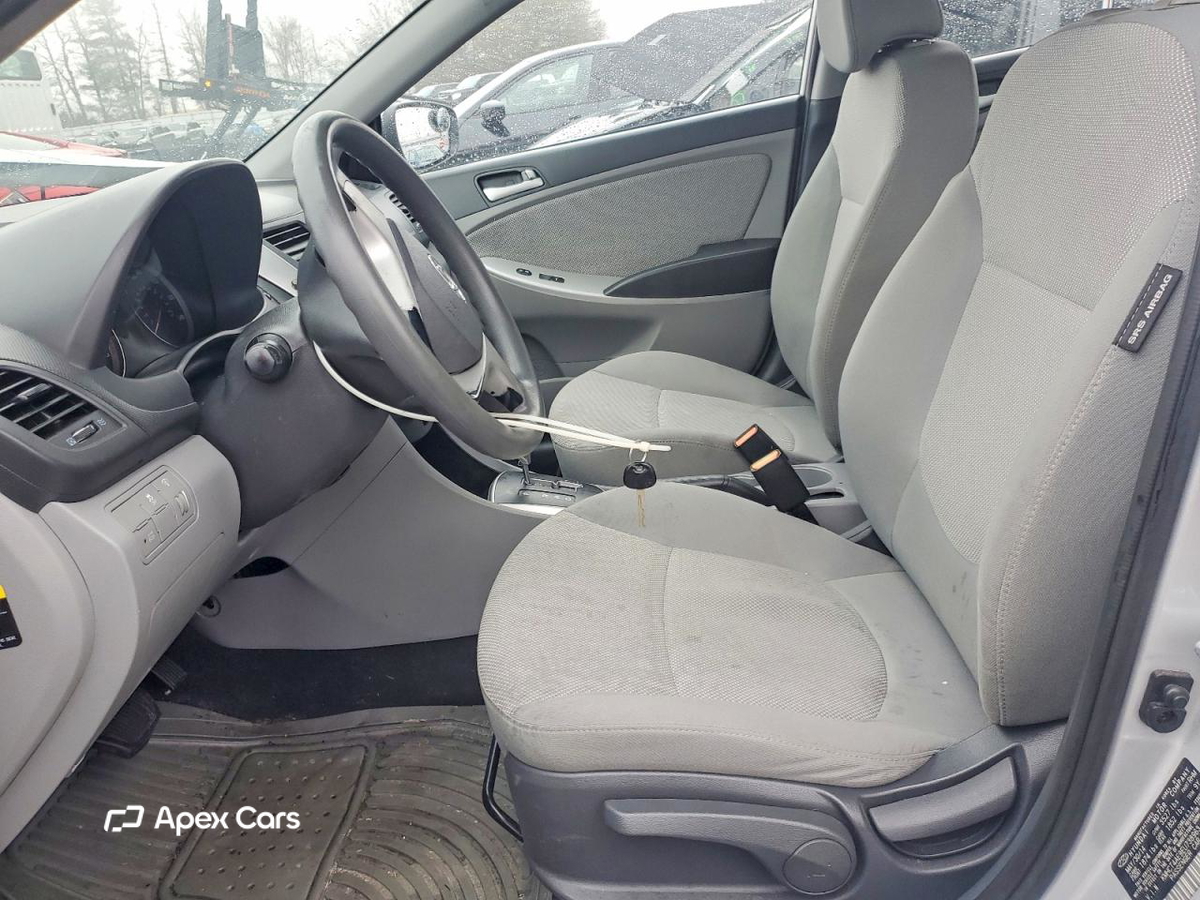 Hyundai Accent 2014
