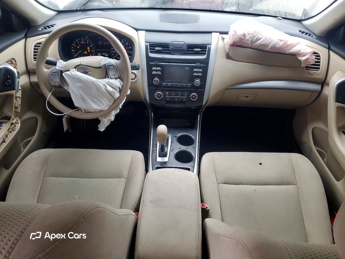 Nissan Altima 2015