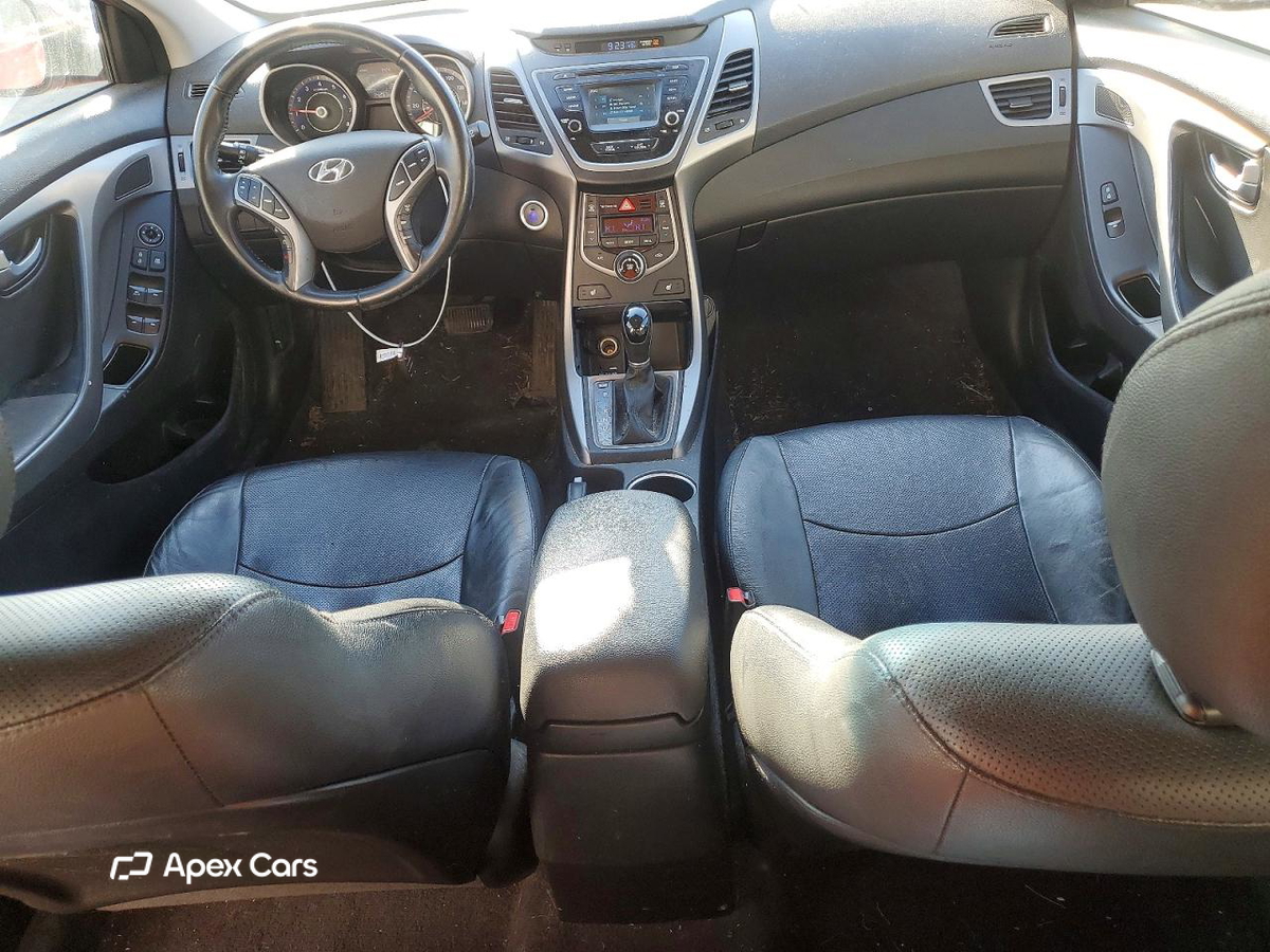Hyundai Elantra 2016