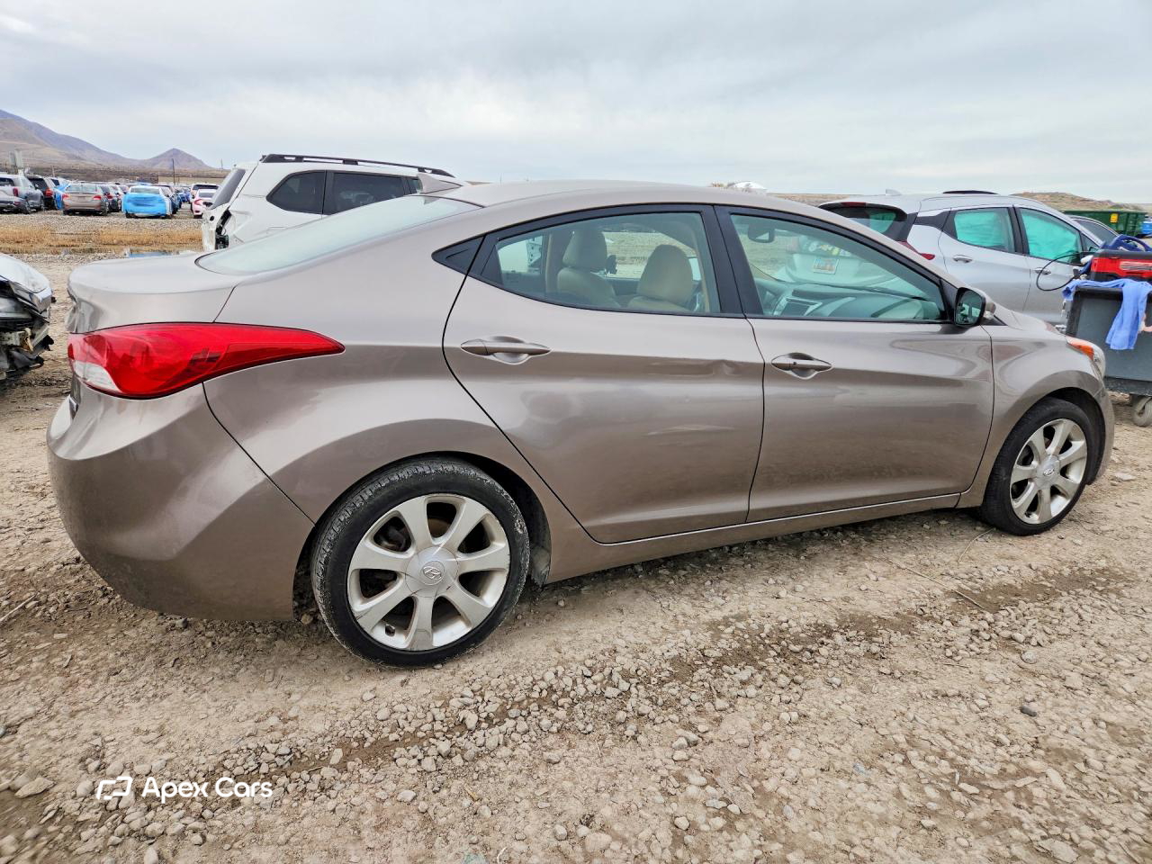 Hyundai Elantra 2012