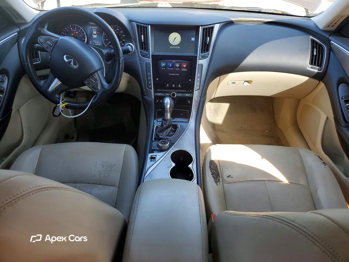 Infiniti Q50 2014