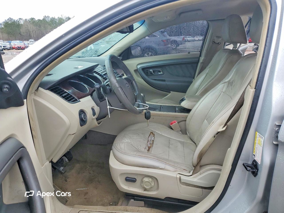 Ford Taurus 2012