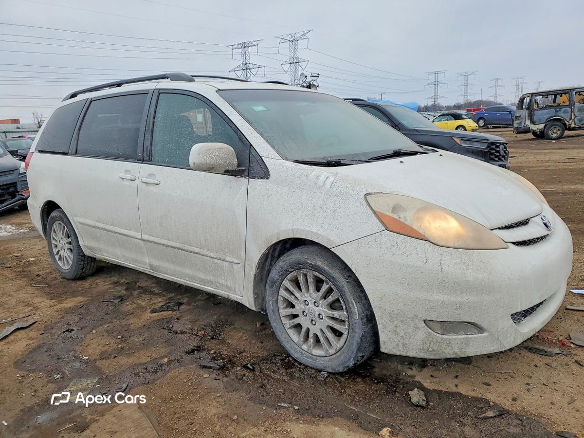Toyota Sienna 2010