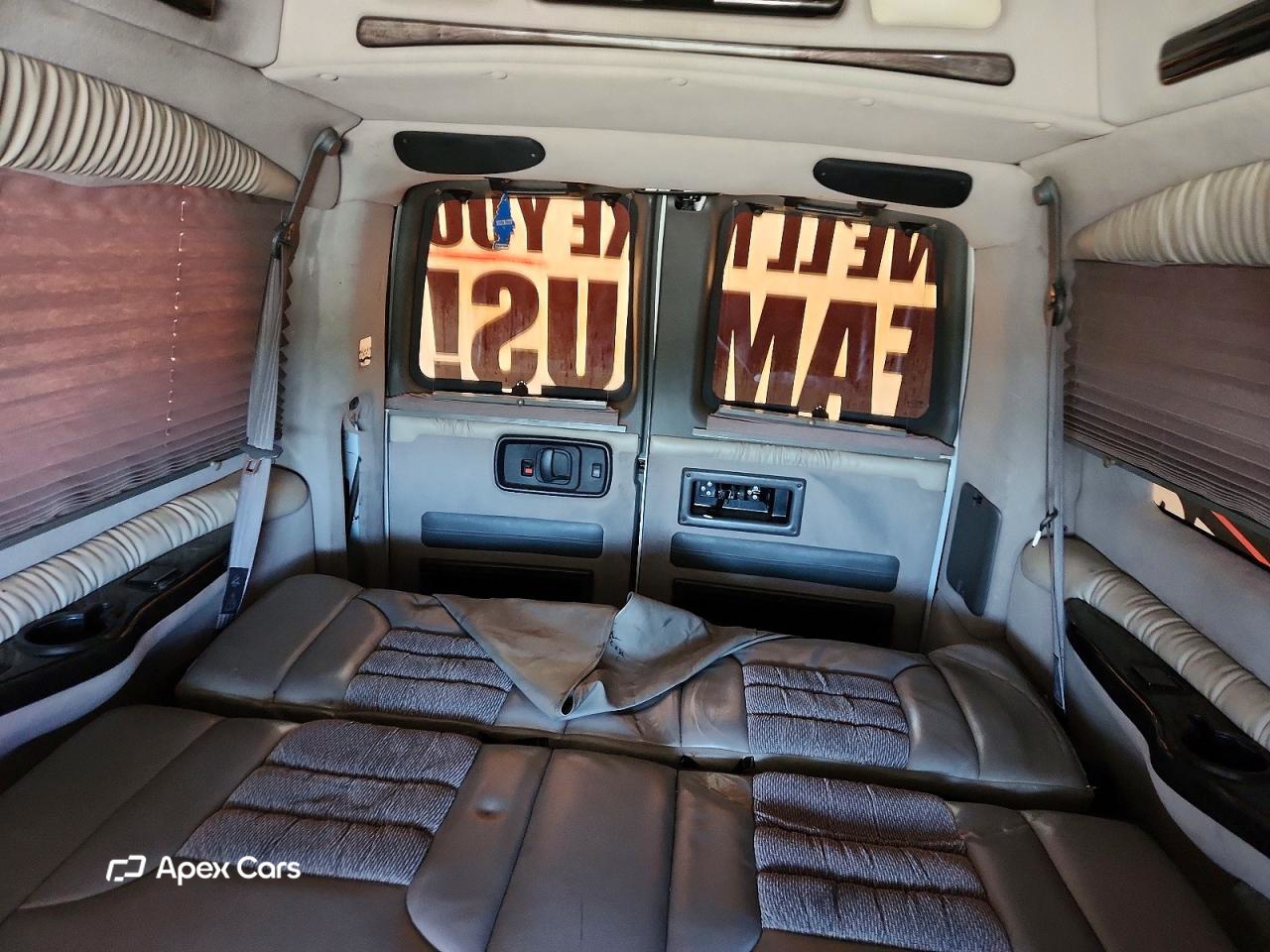 GMC Savana 2004