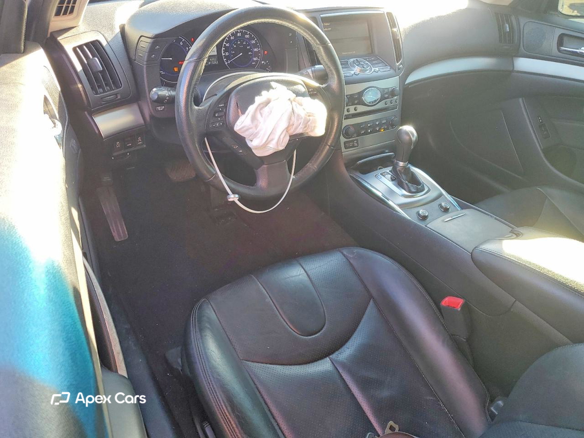Infiniti G 2012