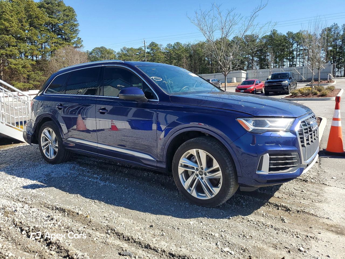 Audi Q7 2021