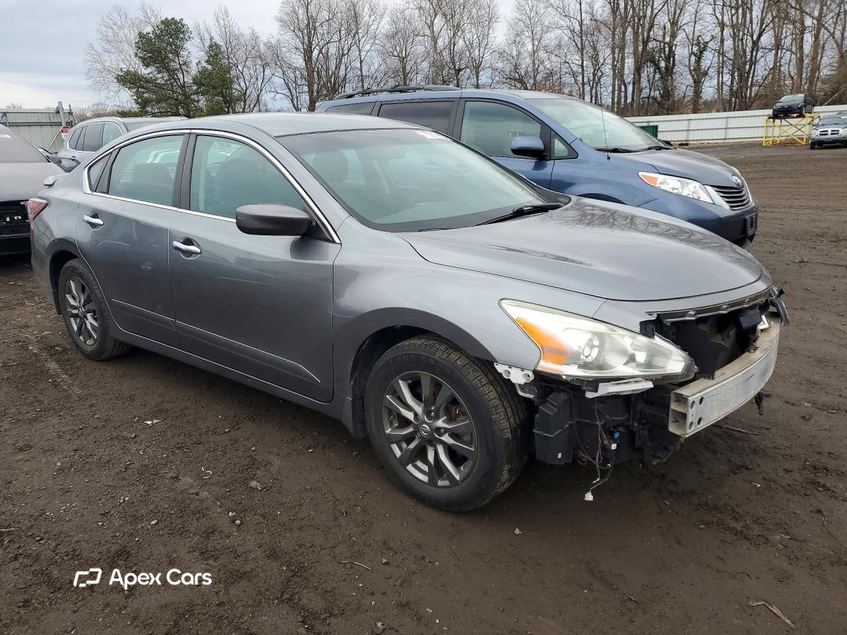 Nissan Altima 2015