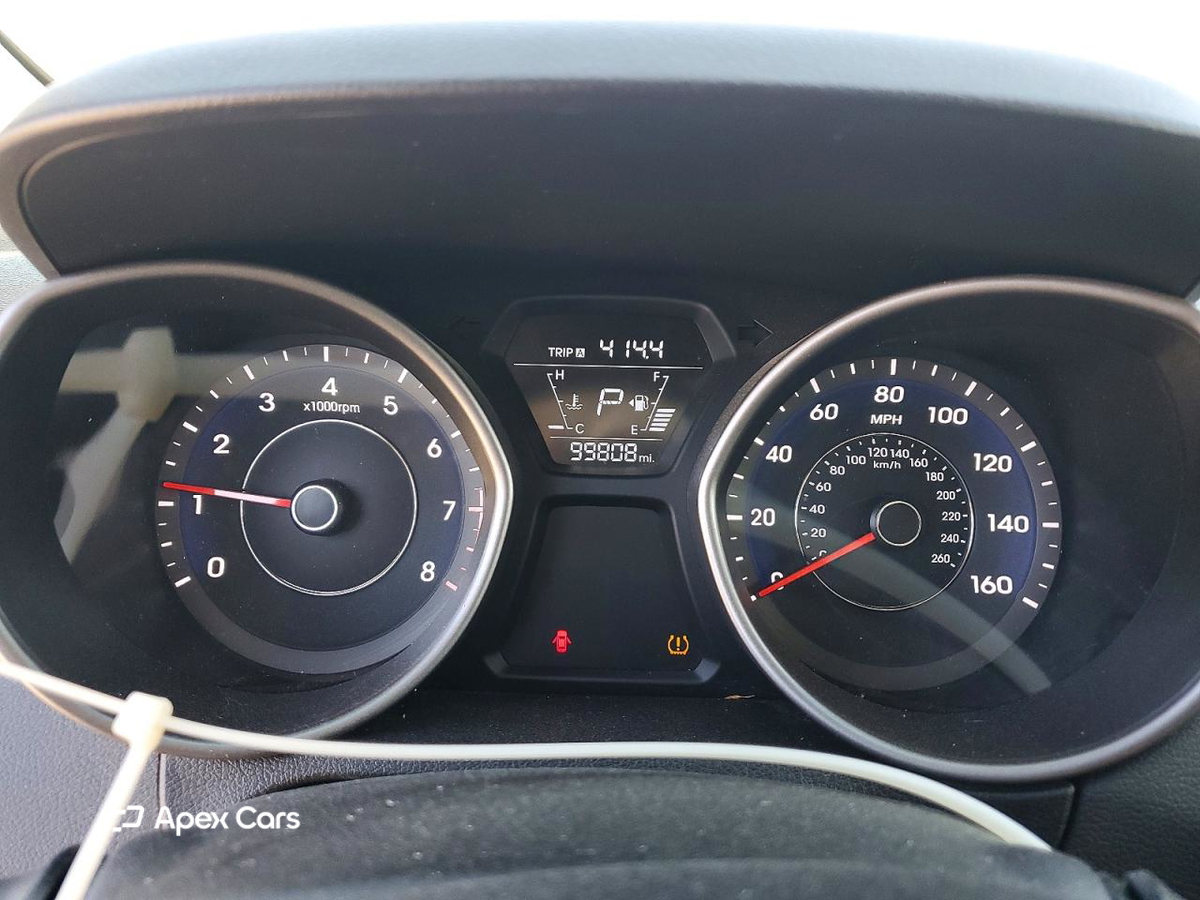 Hyundai Elantra 2016