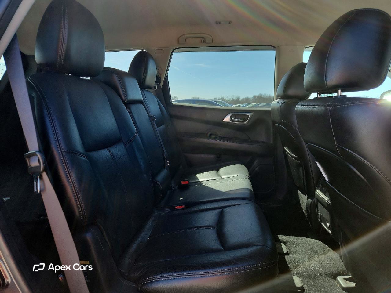 Nissan Pathfinder 2014