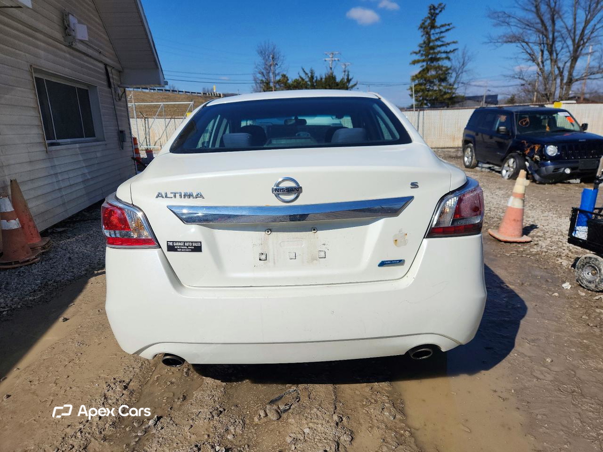 Nissan Altima 2014