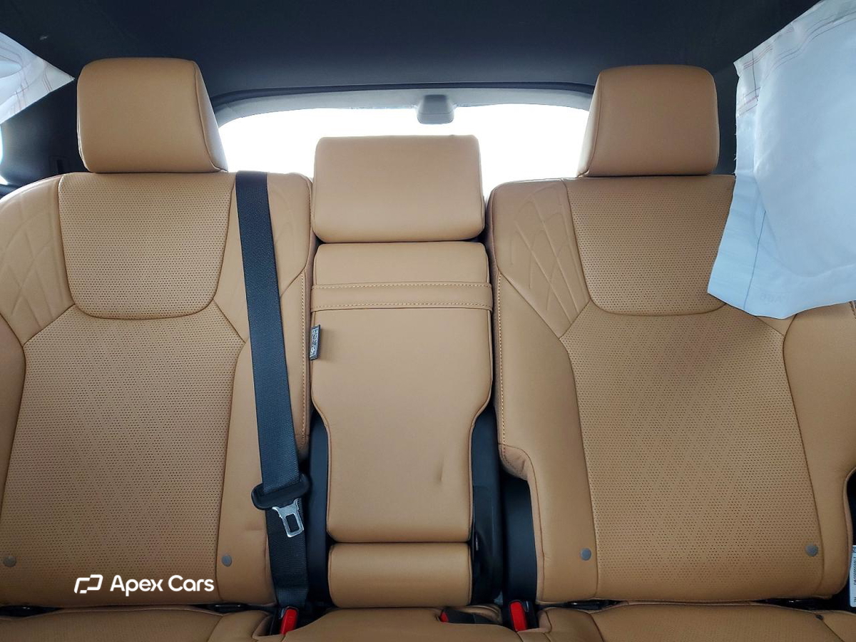 Lexus RX 2025