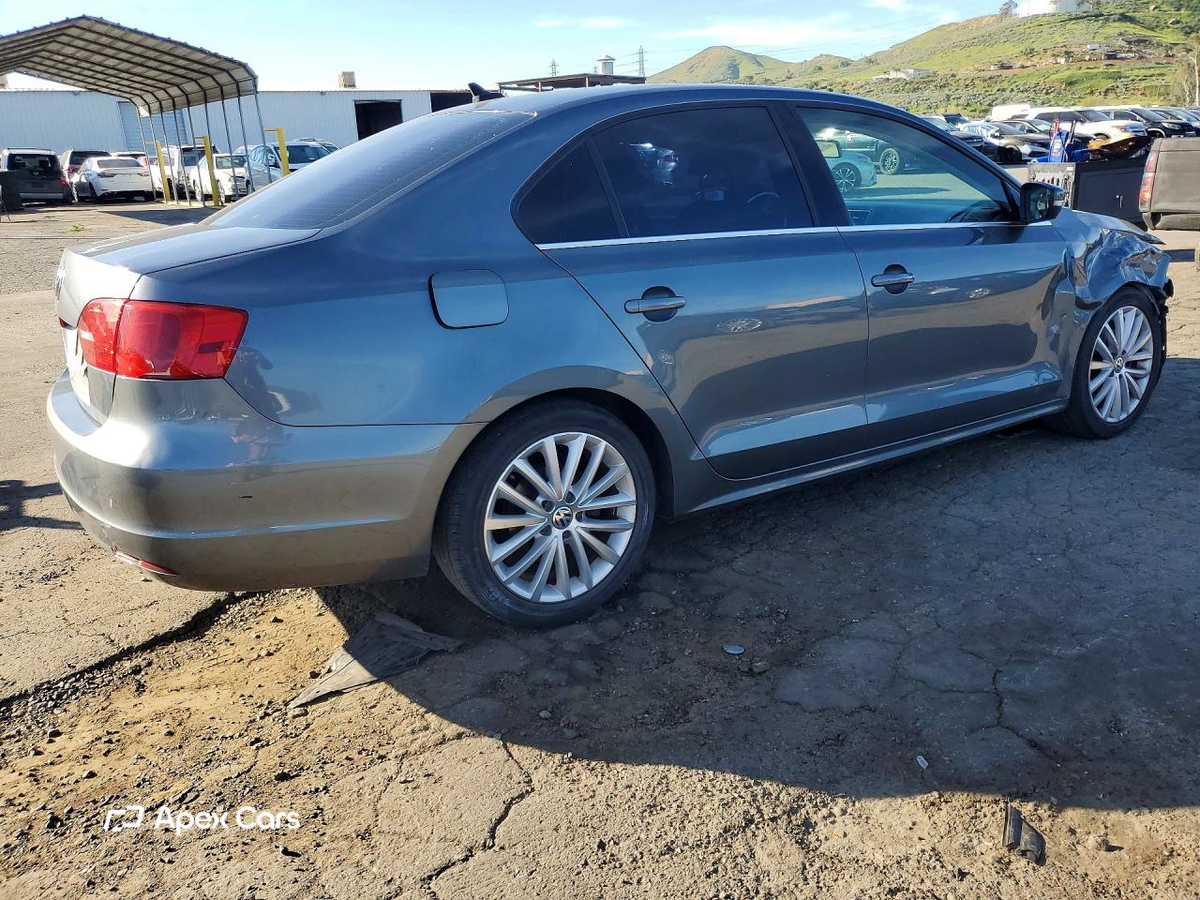 Volkswagen Jetta 2013