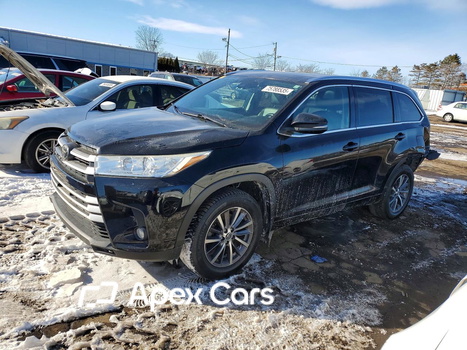 Toyota Highlander 2018 - Image 1 of 13