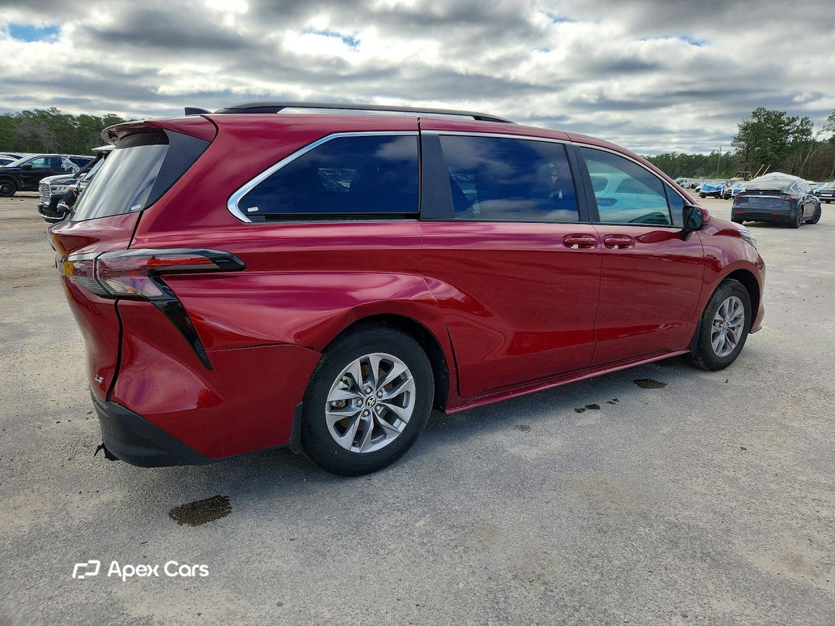 Toyota Sienna 2025