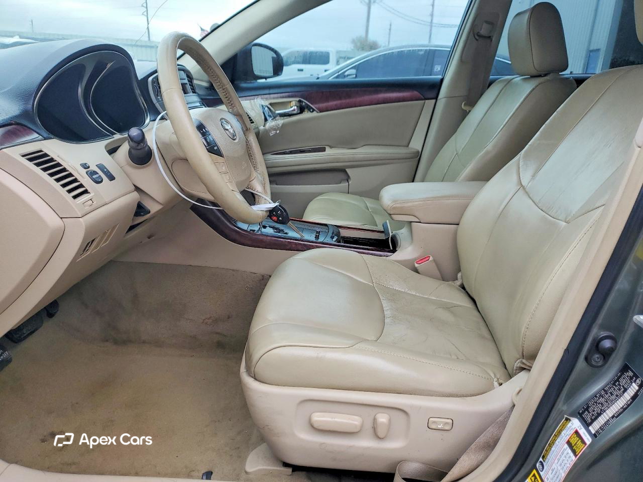 Toyota Avalon 2011