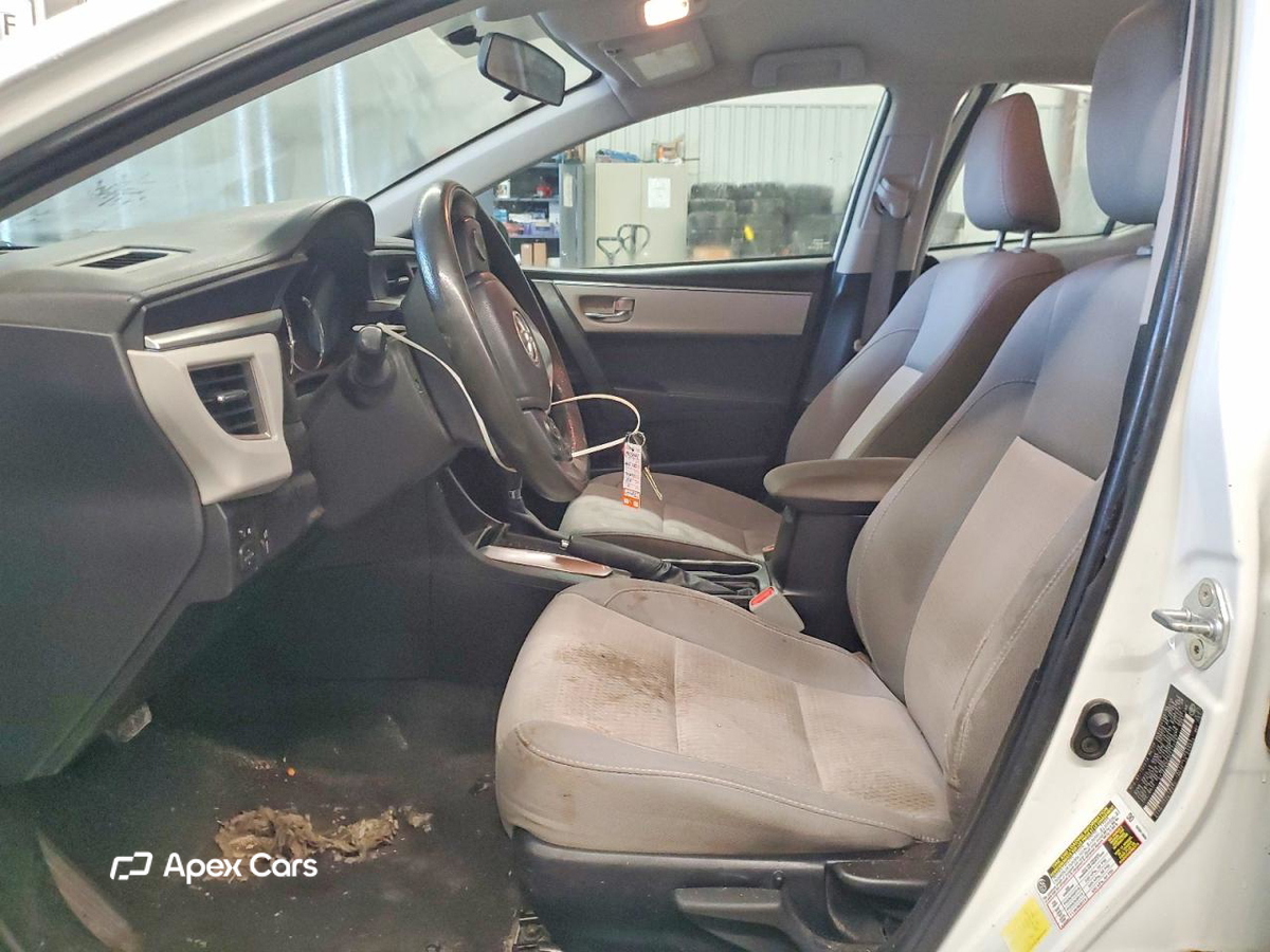 Toyota Corolla 2015