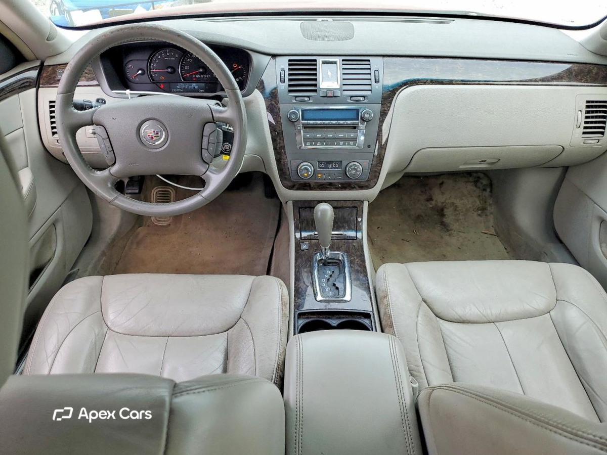 Cadillac DTS 2010