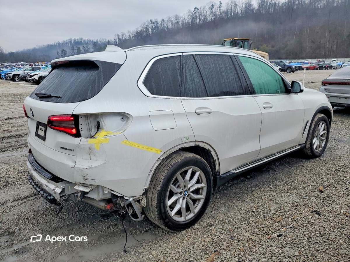 BMW X5 2021