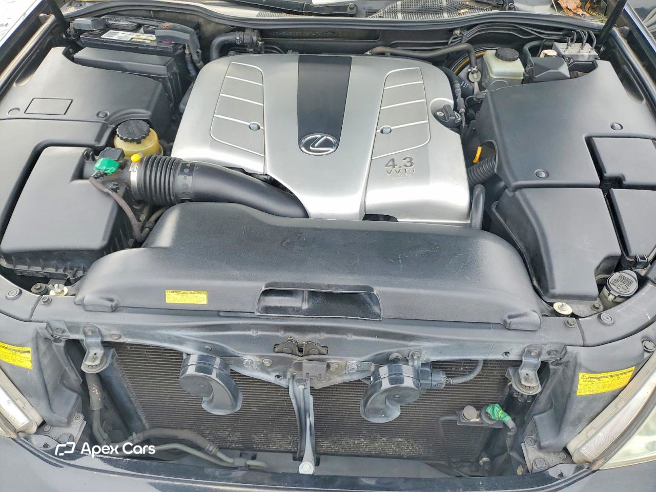 Lexus LS 2001