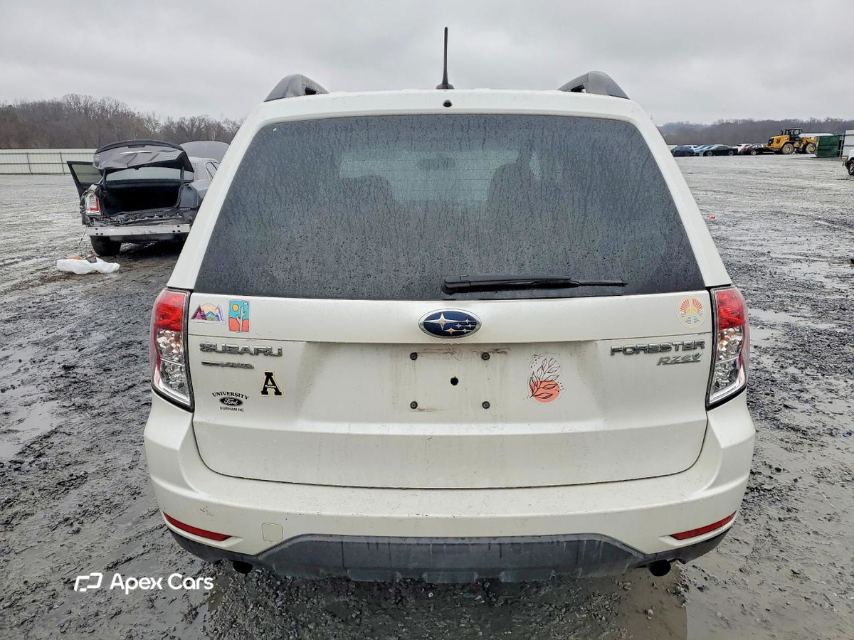 Subaru Forester 2011