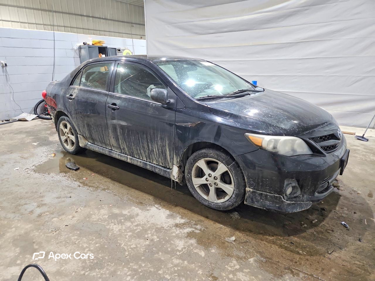 Toyota Corolla 2013