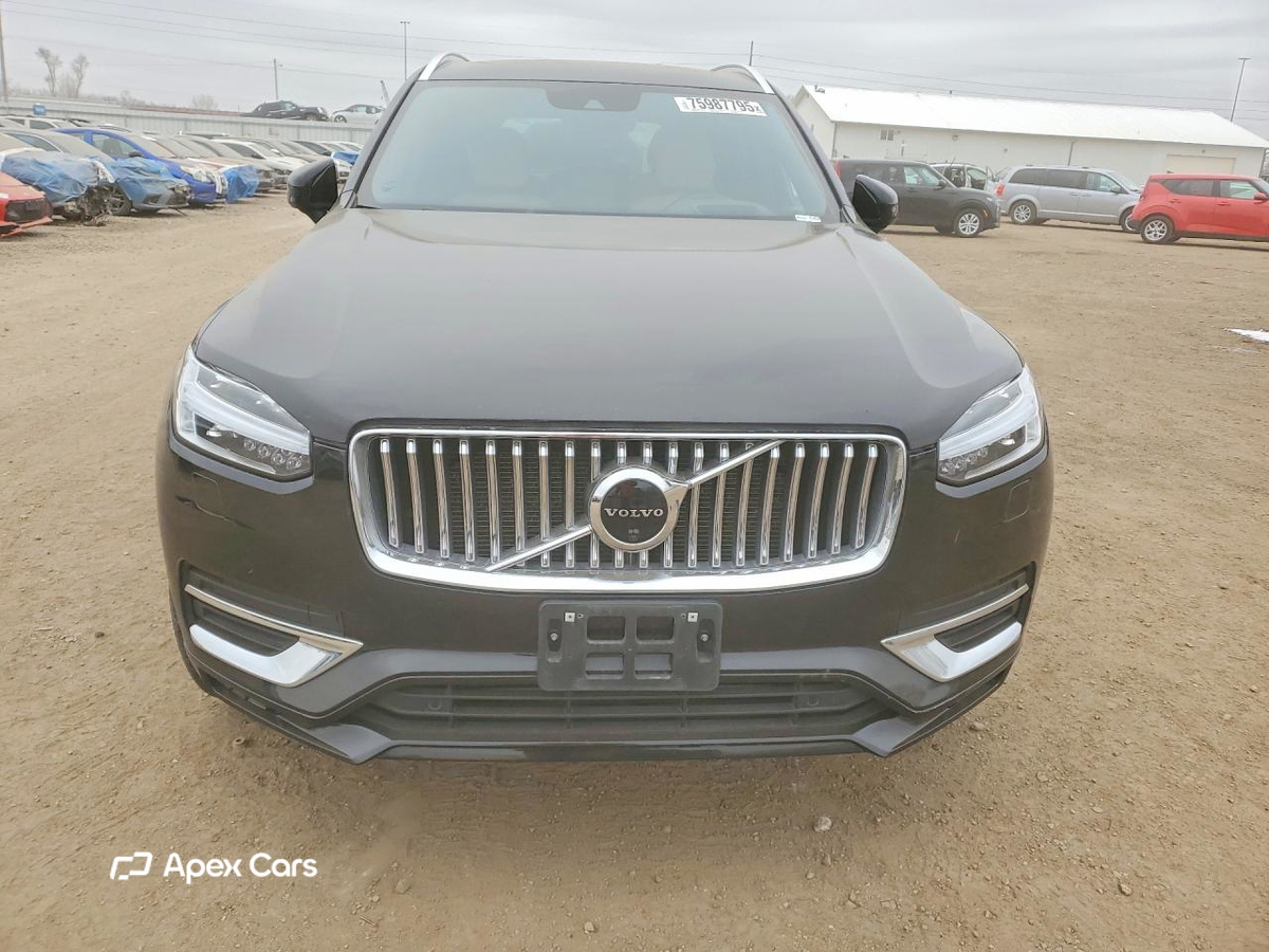 Volvo XC90 2021